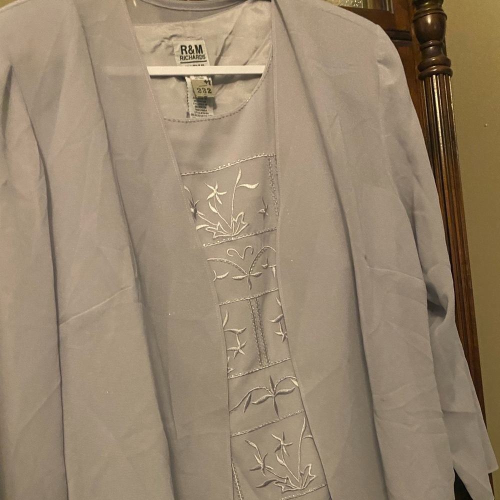 25 th anniversary 3 piece silver grey outfit